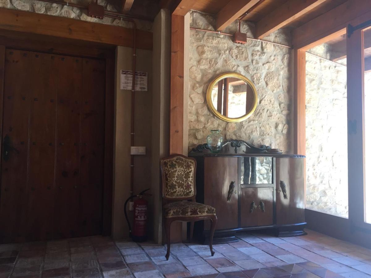 Masia Mas De La Creu Валдеробрес Екстериор снимка